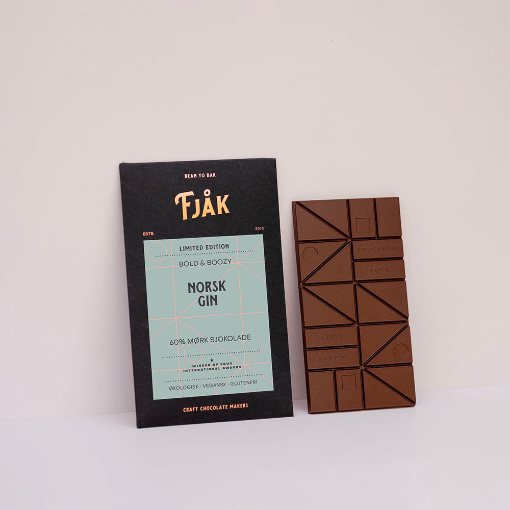 World's Top Dark Chocolate With Alcohol 2022 - Fjak - Norwegian Gin, 50%